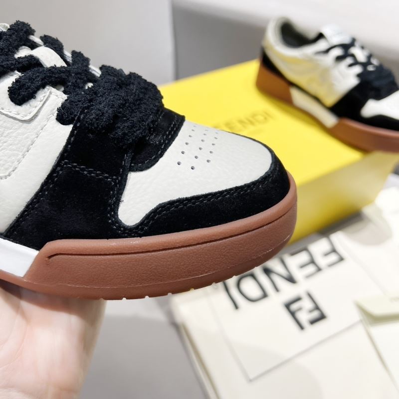 Fendi Low Shoes